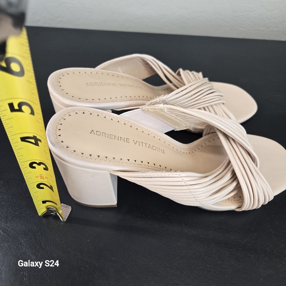 Adrienne Vittadini Annalee Block Heel Mule Sandals Cream Size 7.5 - Picture 12 of 13